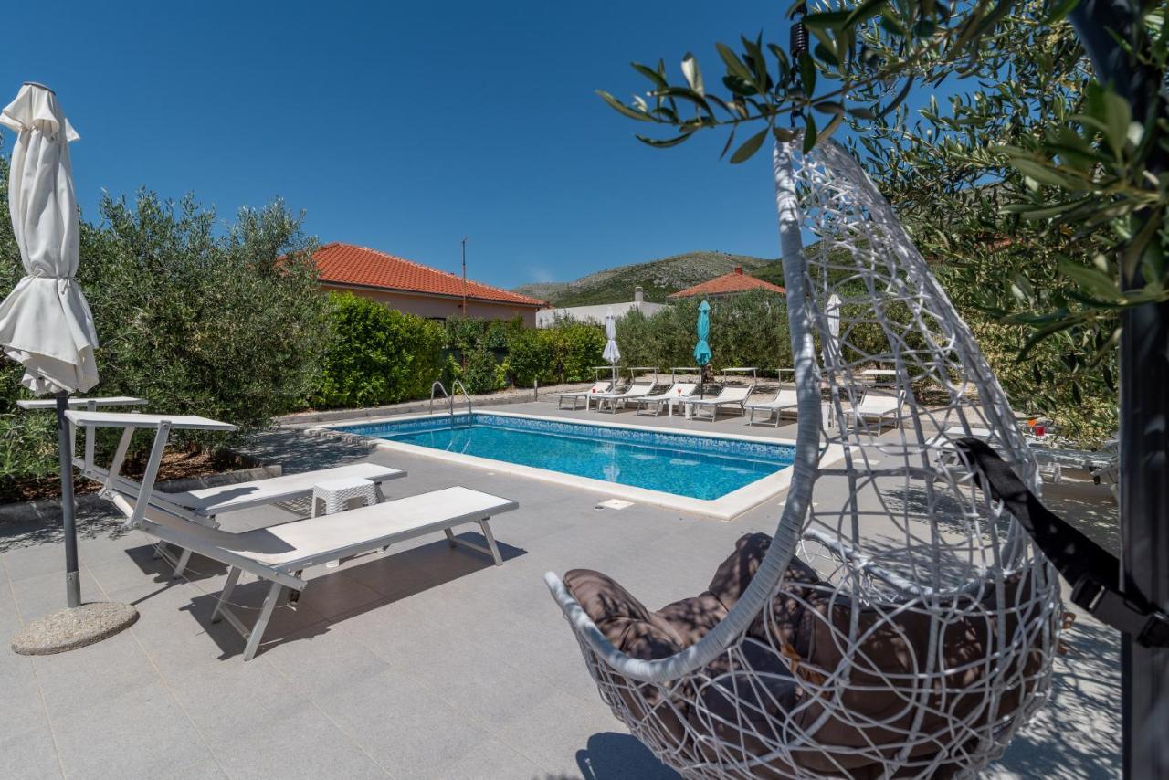 Apartmani Ville Vengo Trogir Exteriör bild