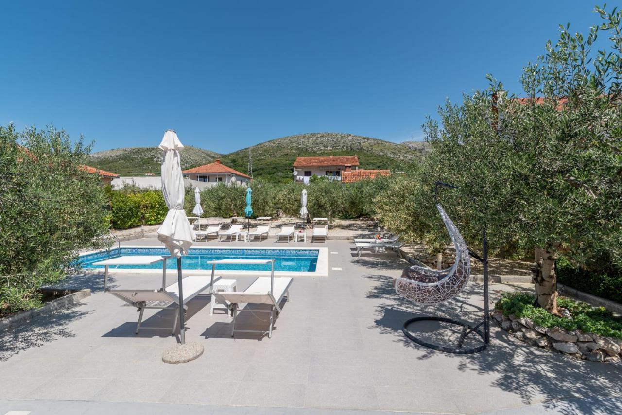Apartmani Ville Vengo Trogir Exteriör bild