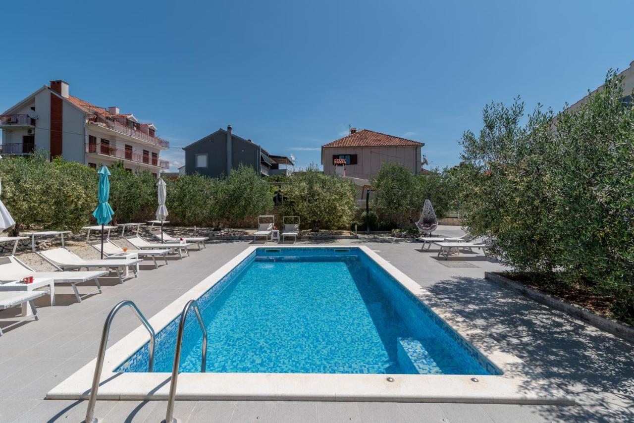 Apartmani Ville Vengo Trogir Exteriör bild