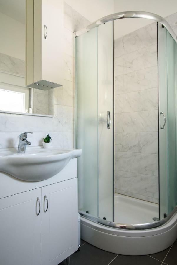 Apartmani Ville Vengo Trogir Exteriör bild
