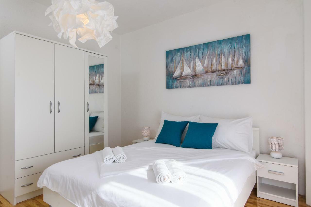 Apartmani Ville Vengo Trogir Exteriör bild
